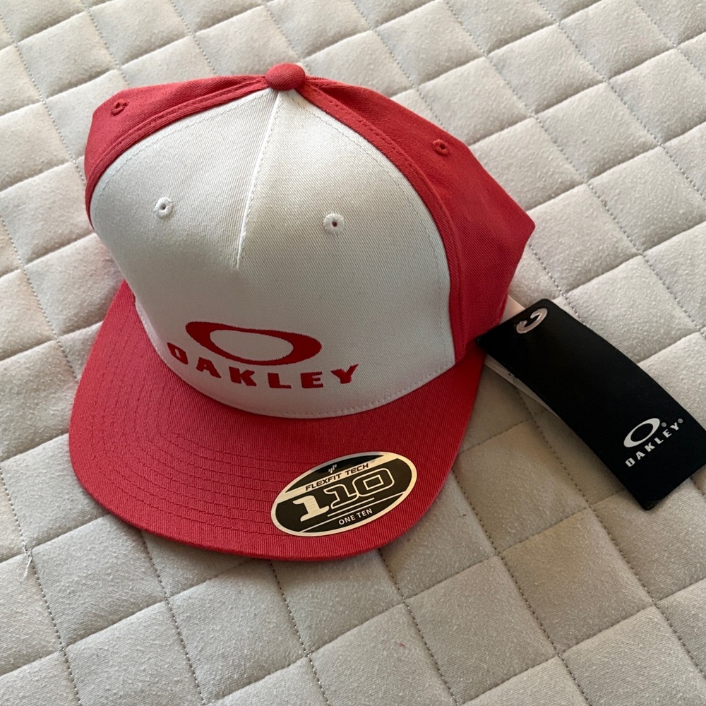 Oakley Poppy Red and White Baseball Flexfit Hat/Cap